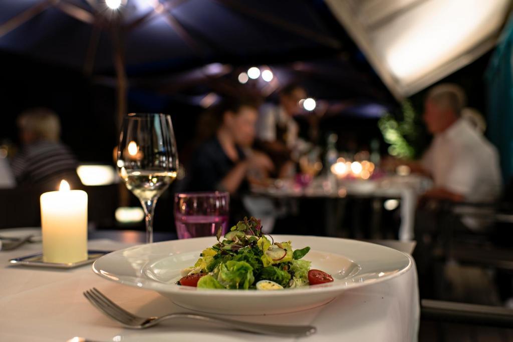 Zeller-Hotel+Restaurant Kahl am Main Zewnętrze zdjęcie